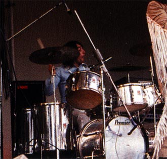 30 August 1969, the 2nd Annual Isle of Wight festival, which featured The Who’s 2,500-watt WEM PA system. WEM speaker column behind Keith’s kit as foldback.