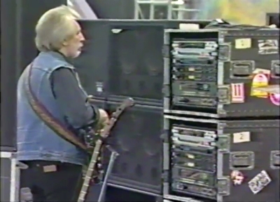 Ca. 1999, John with Status Graphite Buzzard Bass and amp rig.