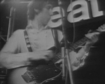 7 Oct. 1968, miming to Magic Bus on German television, with the Fender Electric XII.
