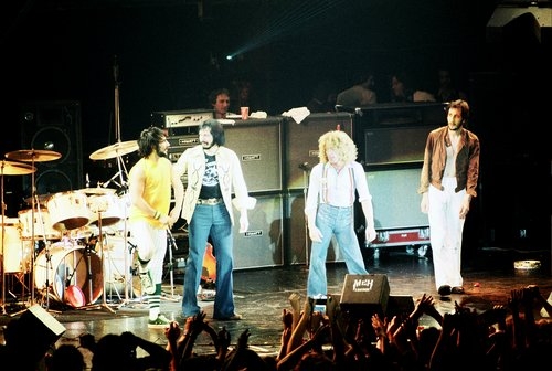 1976, with MEH-supplied floor wedge monitors visible across front of stage.