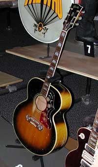 Click to view larger version. Pete’s original Gibson J-200 on display at Rock & Roll Hall of Fame, Cleveland, Ohio.