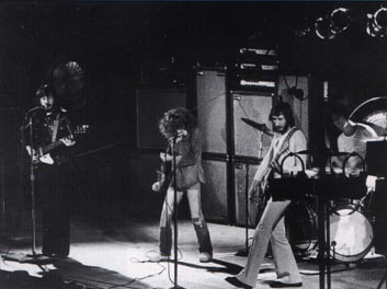 Sunn rig, ca. 1972, with one Sunn Coliseum Bass (top), one Sunn Coliseum 880 (middle), and one Sunn Coliseum Lead (bottom). Bass is 1964 Gibson Thunderbird IV.