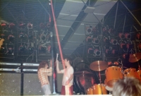 22 Feb. 1974, Parc des Expositions, Nancy, France, lighting rig detail. Via “A French Fan”.